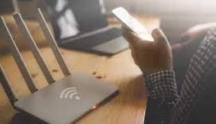 Náklady na internet: Co ovlivňuje výši vaši měsíční faktury